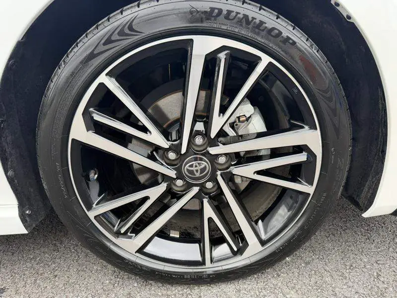 Camry 2024 Hybrid 2.0HS Sports Edition — 7
