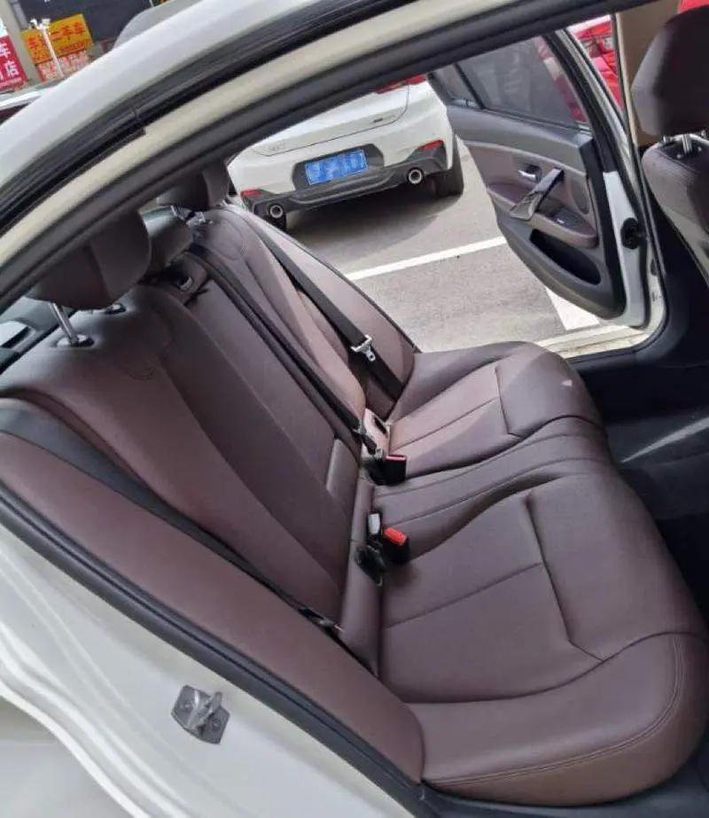 BMW 3 Series 2018 320Li Leading M Sport Package — 9