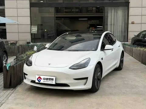 Model 3 2022 rear-wheel drive version