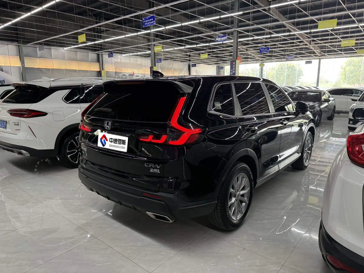 Honda CR-V 2023 240TURBO 4WD Premium Edition 5 Seaters — 6