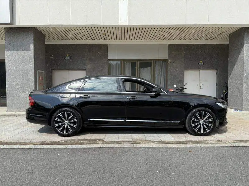 Volvo S90 2022 B5 Zhiyi Luxury Edition — 8