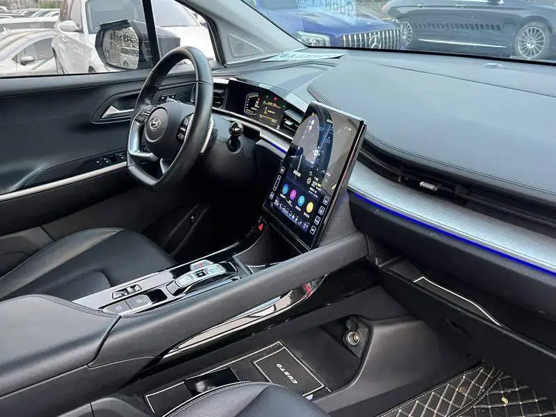 Kustu 2021 380TGDi LUX Premium — 17