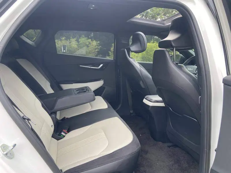 Kia EV6 2023 GT-Line — 9