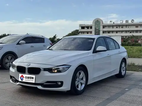 BMW 3 Series 2013 320i Progressive
