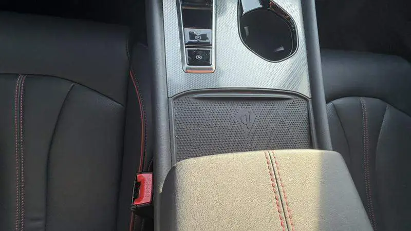 MG7 2023 1.5T DCT Elegant Edition — 9
