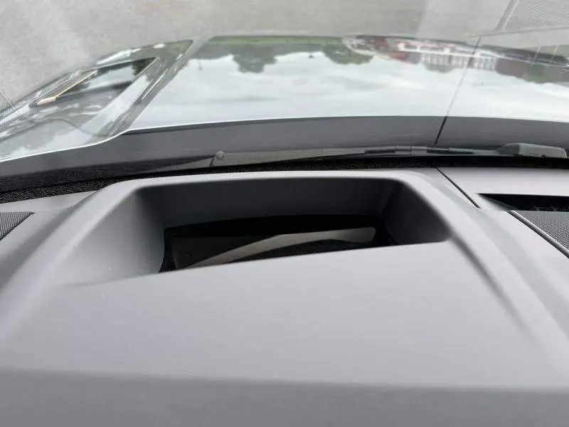 Range Rover Sport 2024 400PS Dynamic HSE — 10