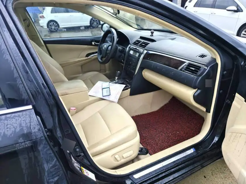 Camry 2015 2.0E Elite Edition — 8