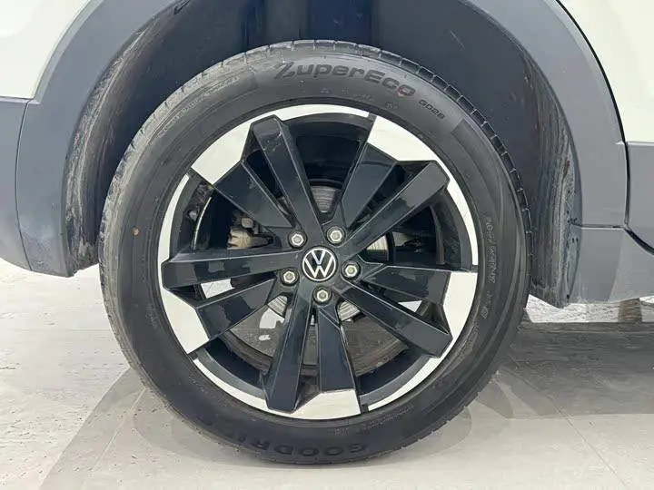 Exploration 2023 200TSI DSG Joy Smart Edition — 7