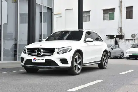 Mercedes-Benz GLC 2018 GLC 260 4MATIC Luxury