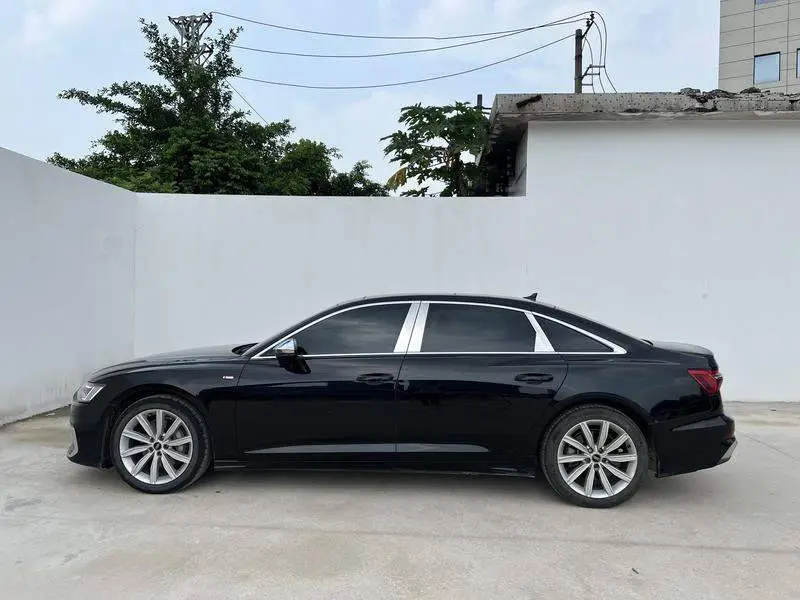 Audi A6L 2023 45 TFSI Selected Dynamic Edition — 3