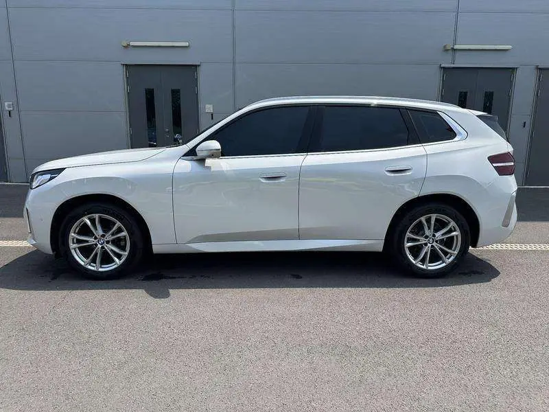 BMW X3 2025 xDrive25L Luxury Package — 3