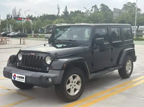 Wrangler 2014 3.0L Sahara 4-door