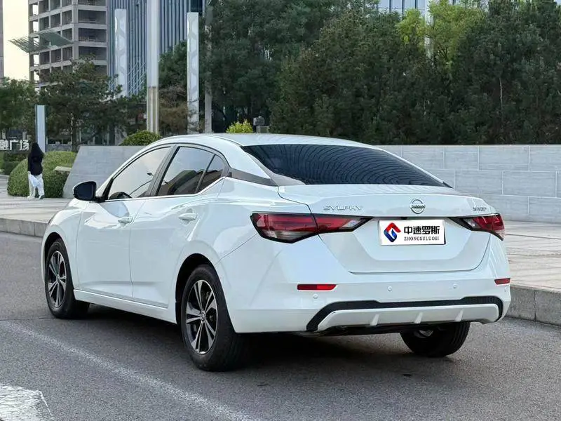 Sylphy 2022 1.6L XL CVT Enjoy Edition — 4