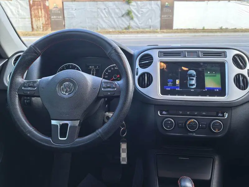 Tiguan 2017 300TSI Automatic 2WD Silk Road Comfort Edition — 9