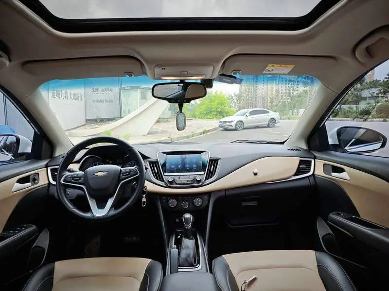Cruze 2021 320 Automatic Enjoy Sunroof Edition — 7