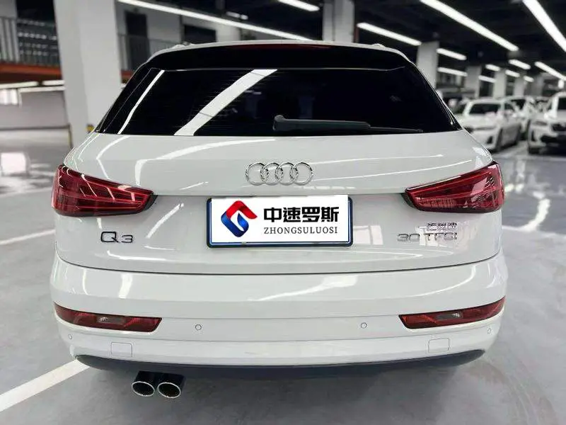 Audi Q3 2018 30th Anniversary Model 30 TFSI Fashion Model — 5