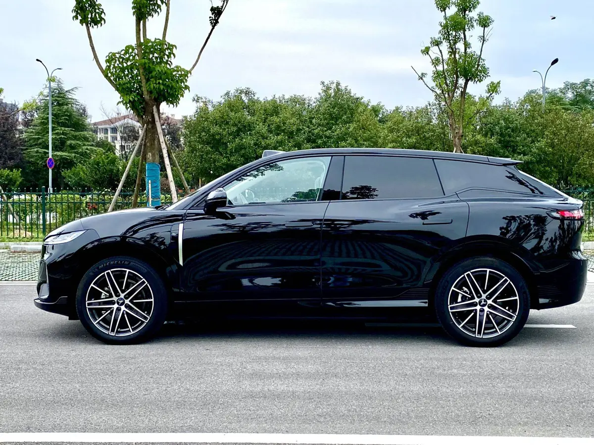 Lantu Zhiyin 2025 Four-Wheel Drive Qiankun Edition — 9