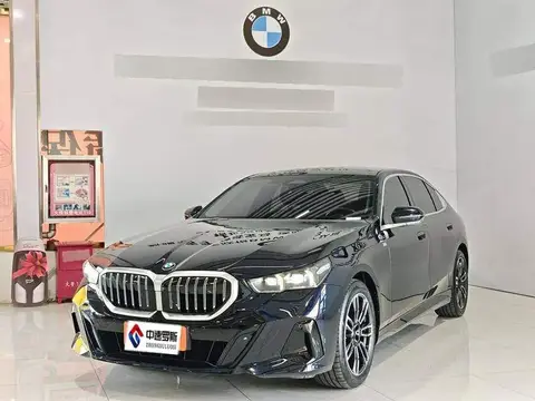 BMW 5 Series 2024 530Li Leading M Sport Package