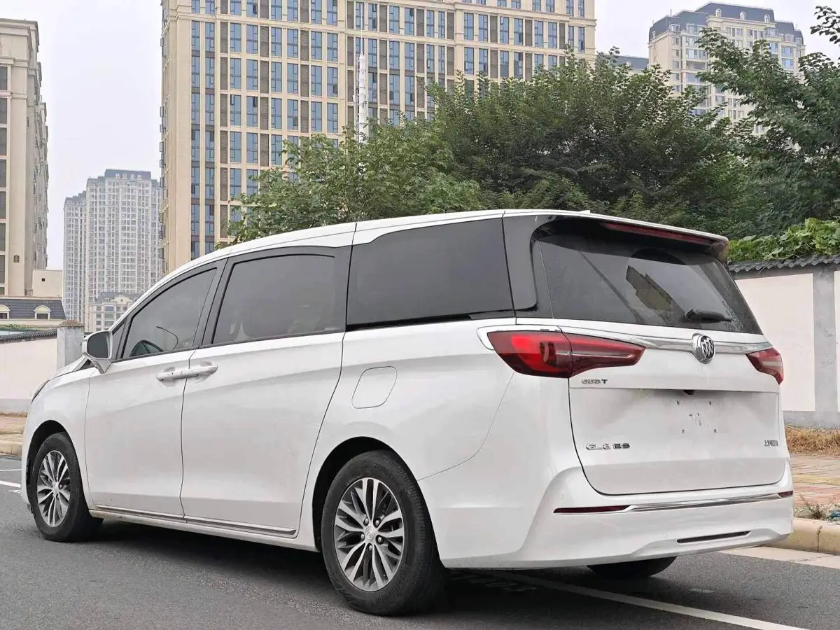 Buick GL8 2023 ES Lu Zun Comfort Edition — 4