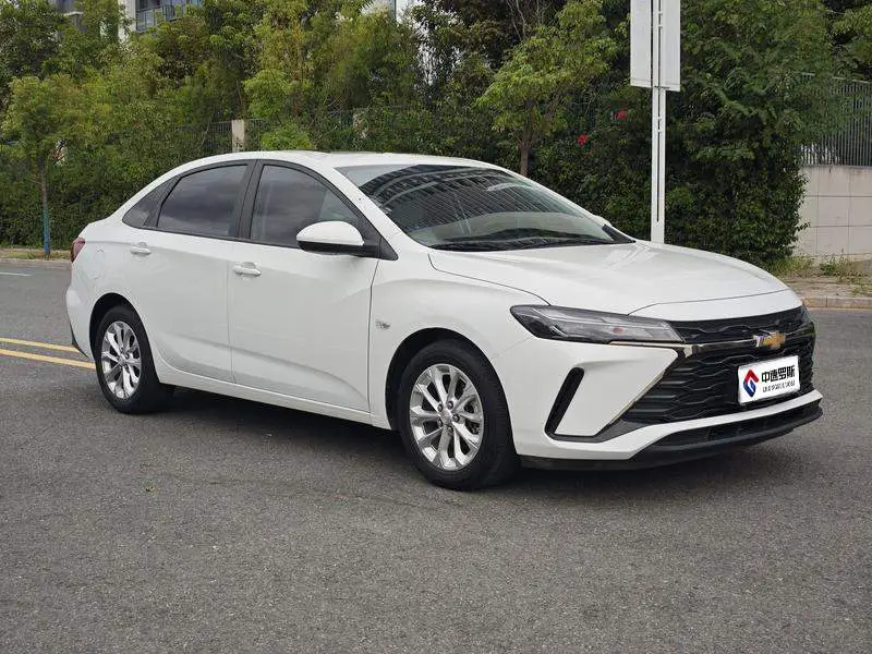 Cruze 2023 1.5L Dual Clutch Enjoy Edition — 3
