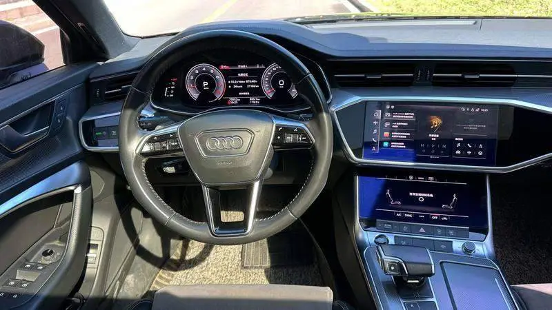 Audi A6L 2021 40 TFSI Luxury Dynamic Edition — 12
