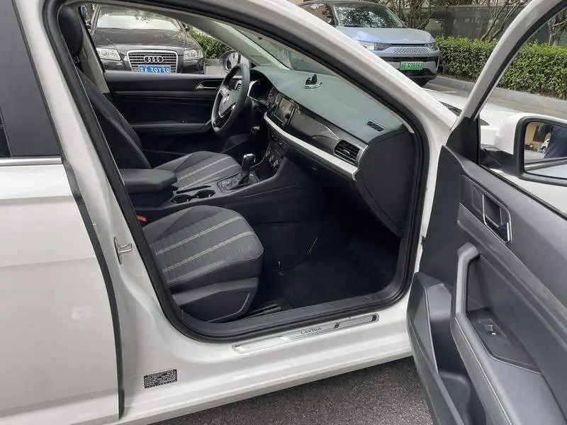 Lavida 2019 280TSI DSG Comfort Edition National VI — 12