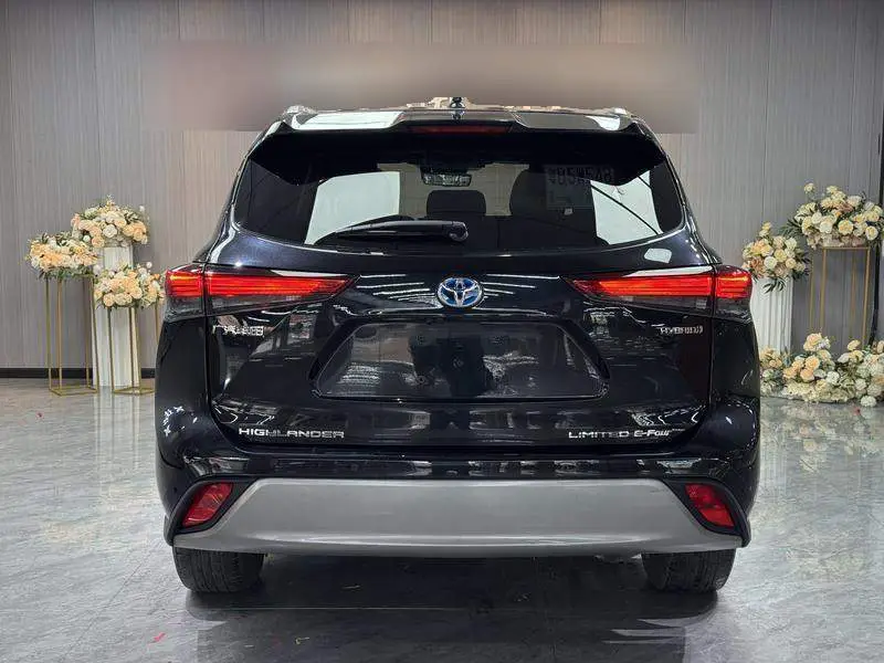 Highlander 2022 Hybrid 2.5L 4WD Supreme Edition 7 Seaters — 5