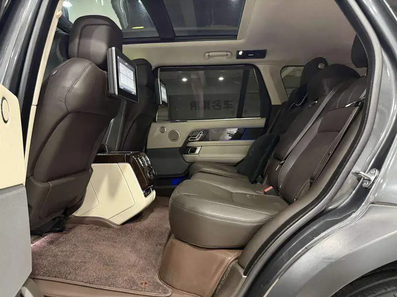 Range Rover 2021 3.0 L6 Classic Edition — 16