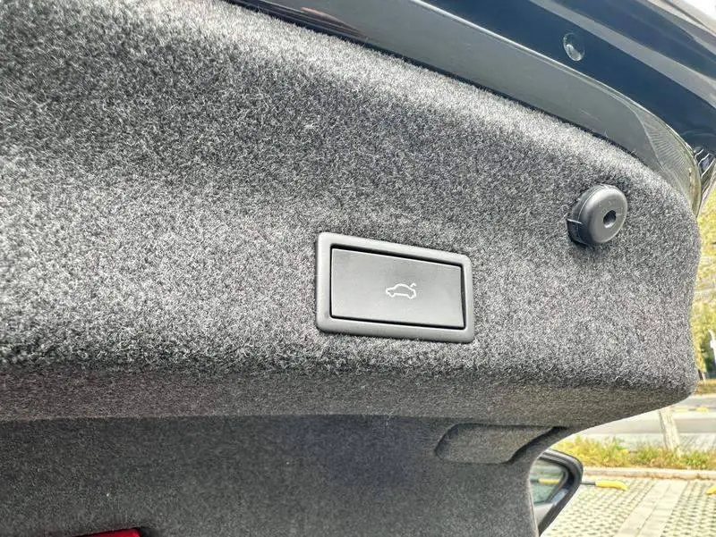 Magotan 2018 330TSI DSG Premium Edition — 9