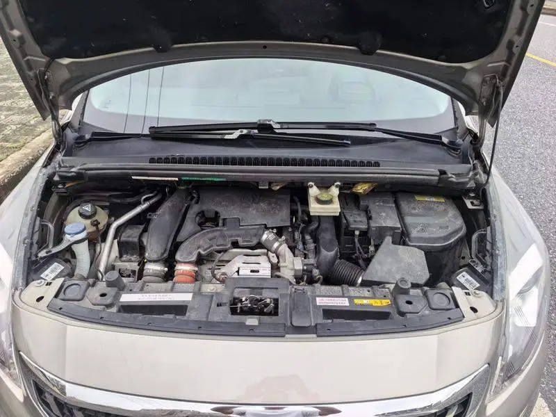 Peugeot 3008 2016 1.6THP Automatic Premium Edition — 8
