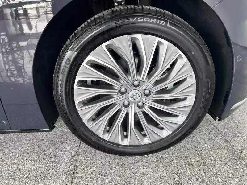 Buick L7 2025 Avenir — 13