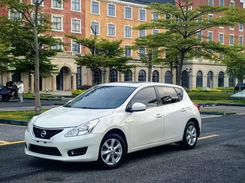 TIIDA 2011 1.6L CVT Intelligent Model