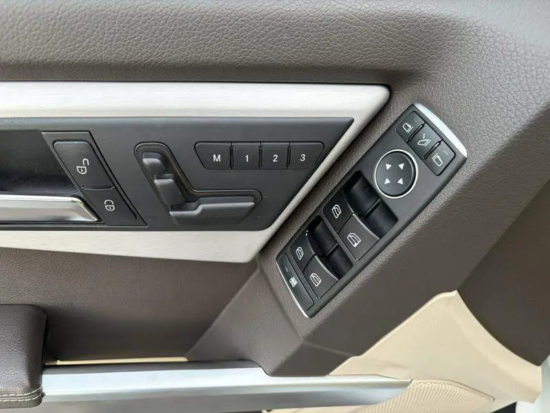 Mercedes-Benz GLK-Class 2015 GLK 300 4MATIC Fashion Ultimate Edition — 11