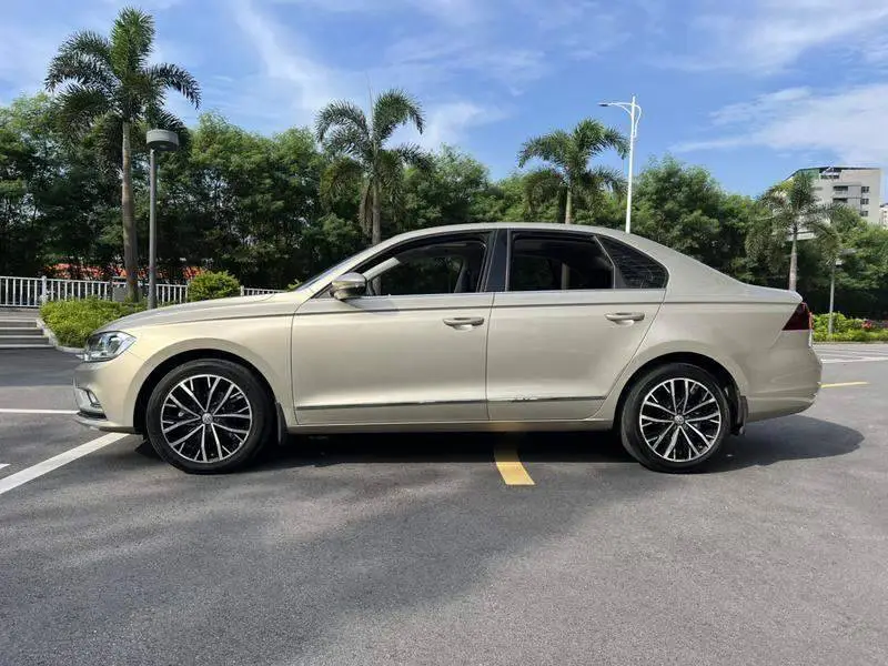 Bora 2018 1.5L Automatic Comfort — 4