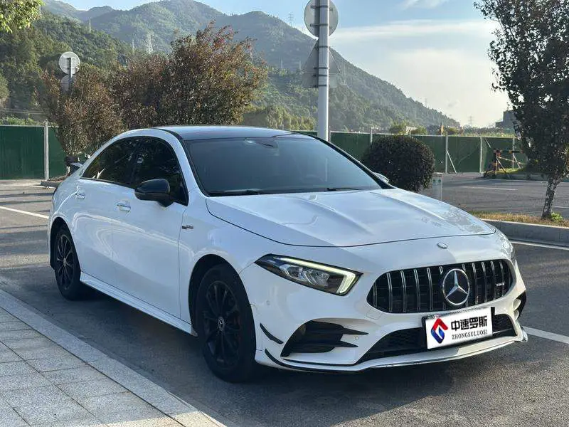 Mercedes-Benz A-Class 2020 A 200 L sports sedan — 3