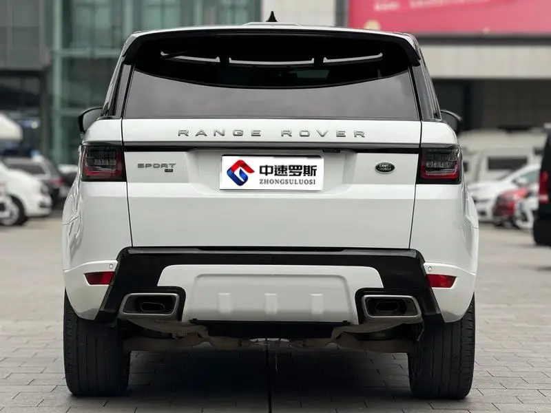Range Rover Sport 2020 3.0 L6 HSE DYNAMIC — 4