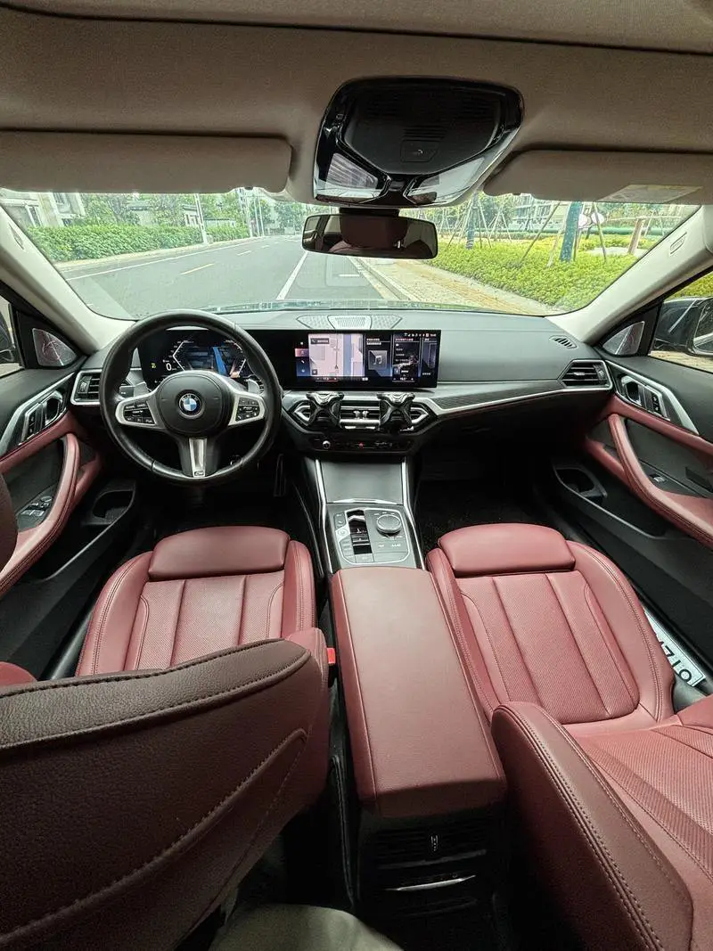 BMW 4 Series 2023 425i M Sport Package — 12
