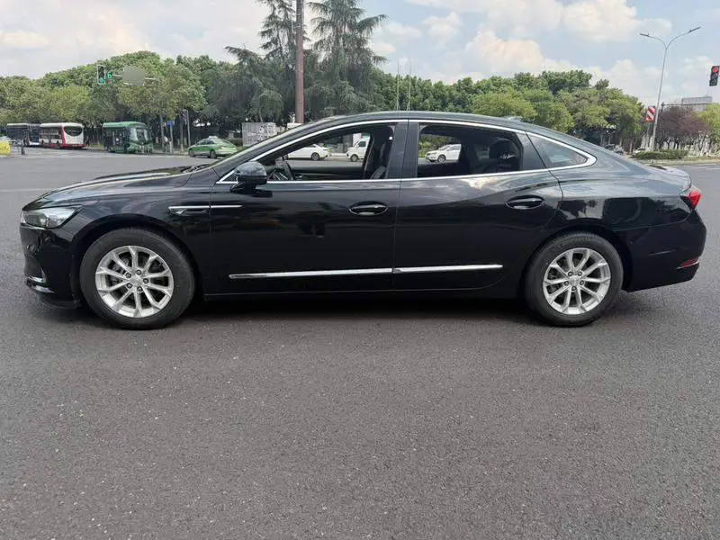 LaCrosse 2021 552T Luxury — 4