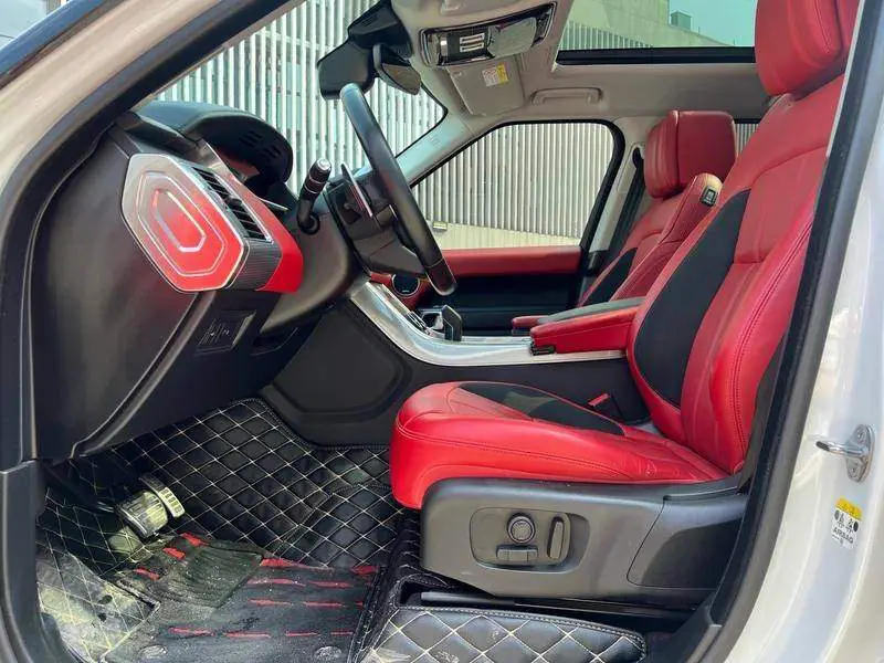 Range Rover Sport 2020 3.0 L6 HSE DYNAMIC — 17