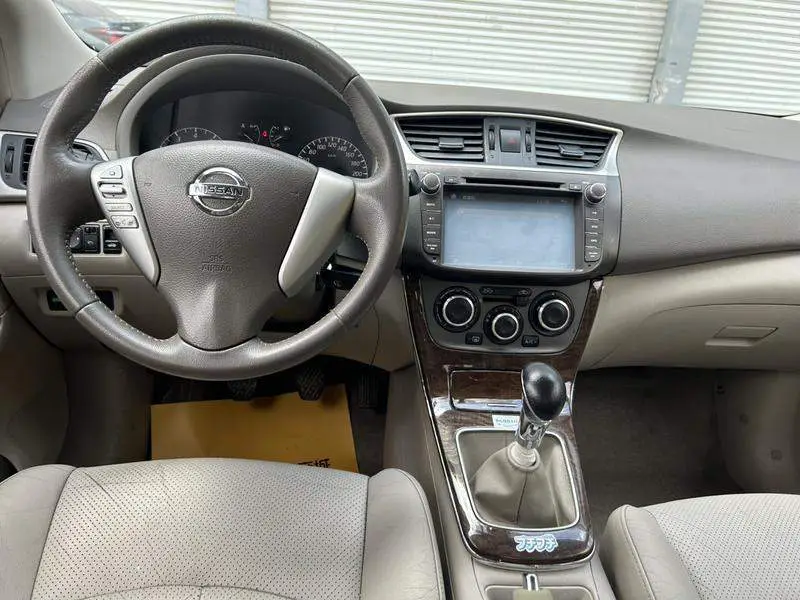 Sylphy 2012 1.6XL Manual Deluxe Edition — 8