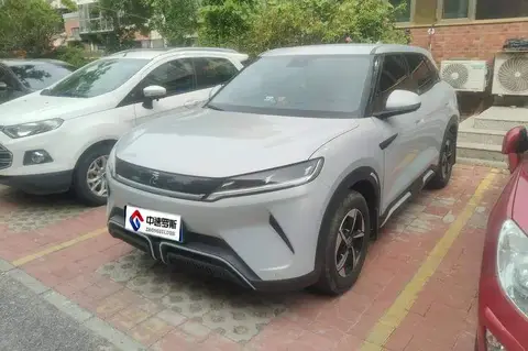 YuanUP 2024 401KM Leading Model