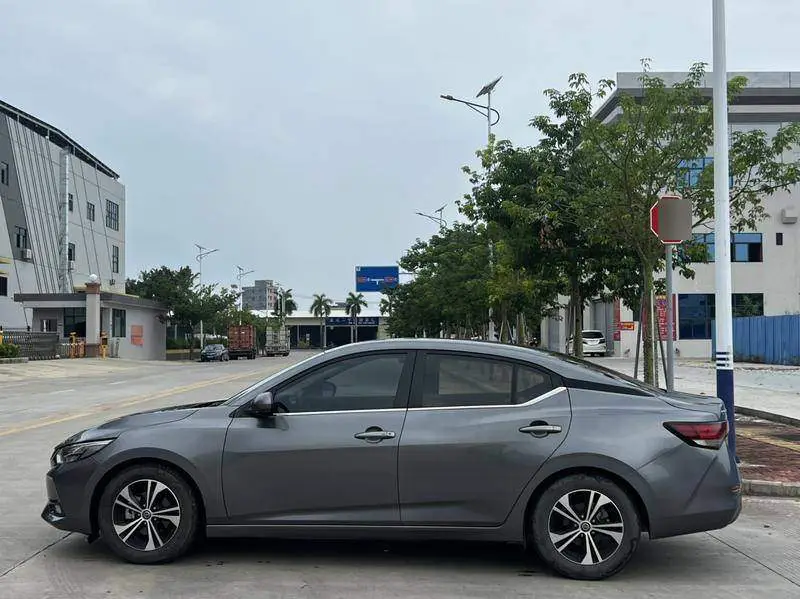 Sylphy 2020 1.6L XL CVT Smart Edition — 4