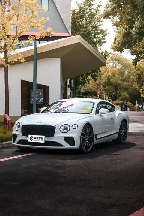Europe 2018 6.0T GT W12