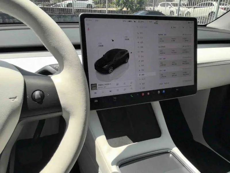 Model Y 2022 rear-wheel drive version — 20
