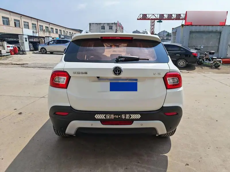 Zhonghua V3 2016 1.5L Manual Intelligent Model — 5