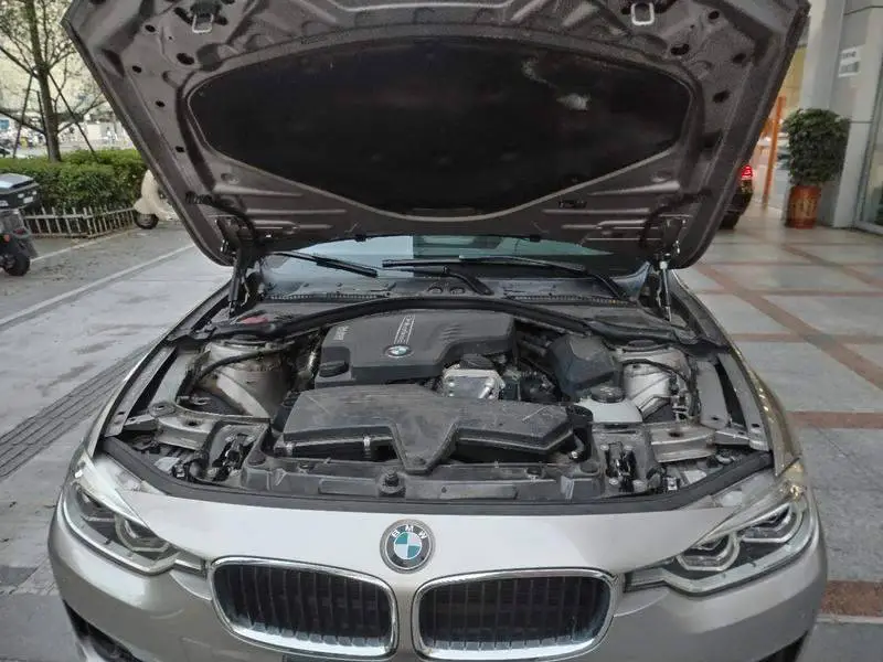 BMW 3 Series 2016 320Li Fashion Edition — 9