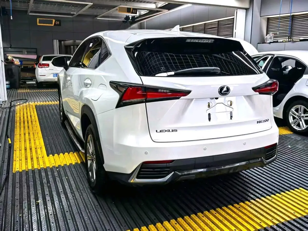 Lexus NX 2020 200 Front-Drive Vanguard Edition National V — 3
