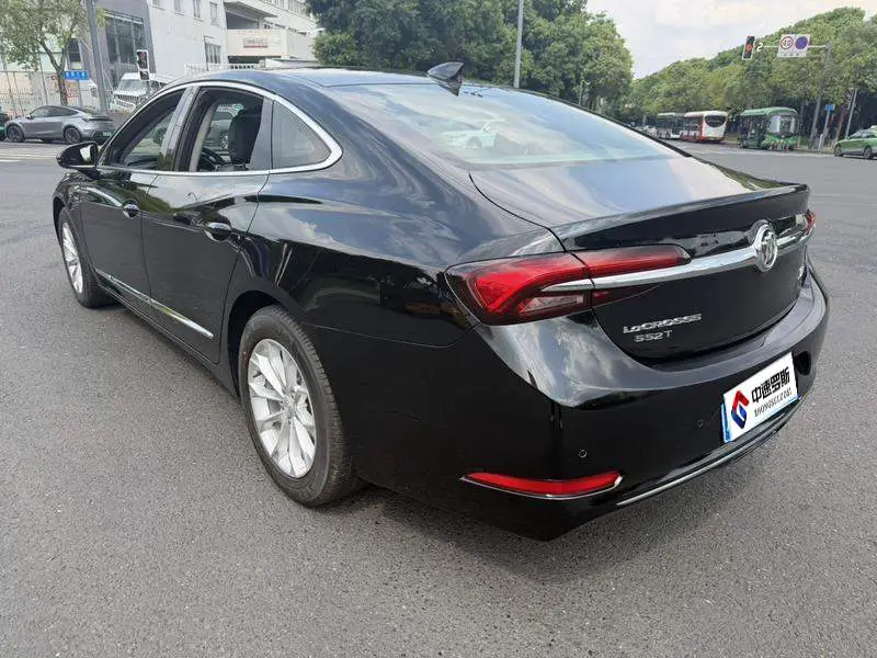 LaCrosse 2021 552T Luxury — 5