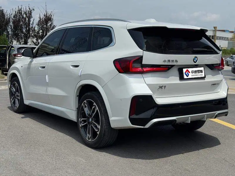 BMW X1 2023 sDrive25Li X Design Package — 5