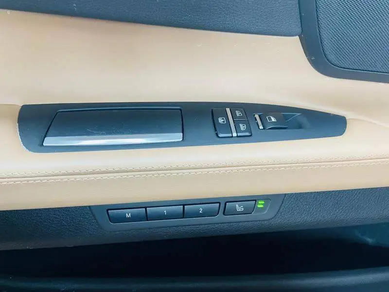 BMW 7 Series 2013 730Li Luxury — 8